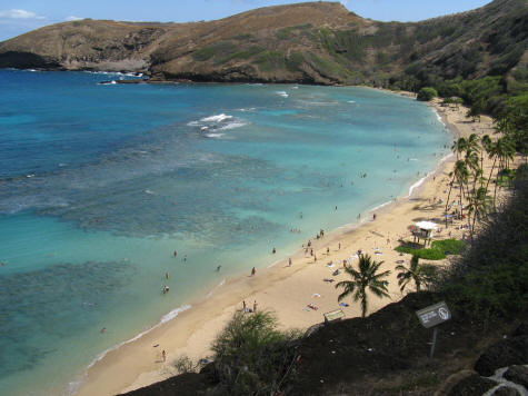 Geology of Hanauma Bay, Volcanic Crater on the Island of Oahu